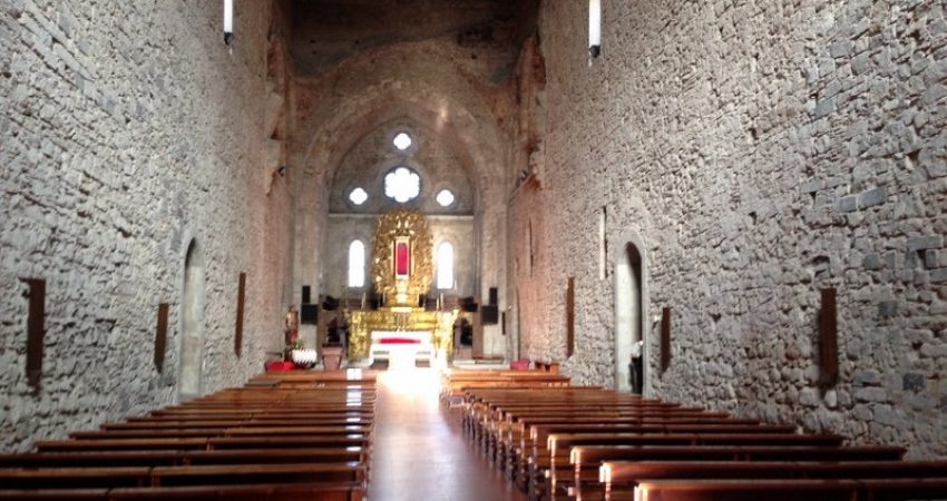 abbazia interno